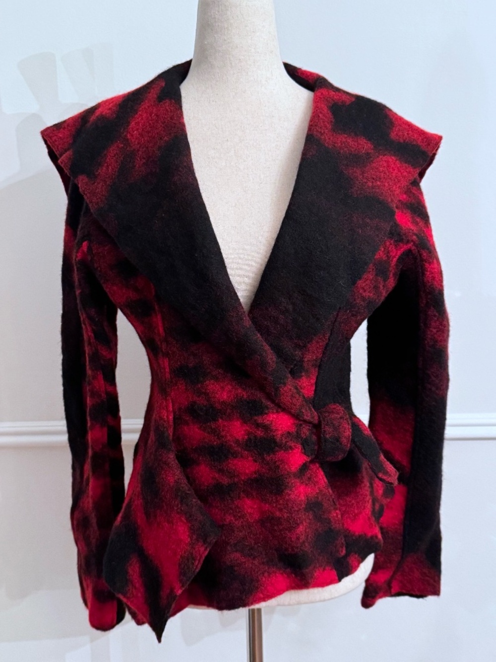 Ivan Grundahl Copenhagen Boiled Wool Jacket Red Black Houndstooth Peplum Wrap 36